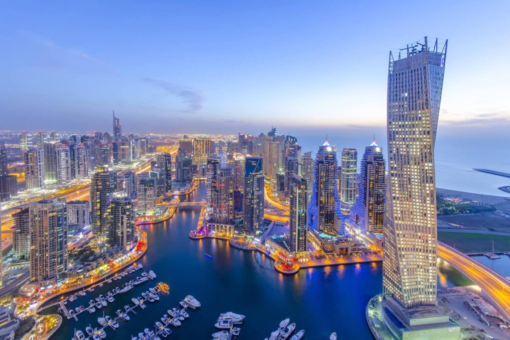 Dubai Marina Luxury Flats in Dubai