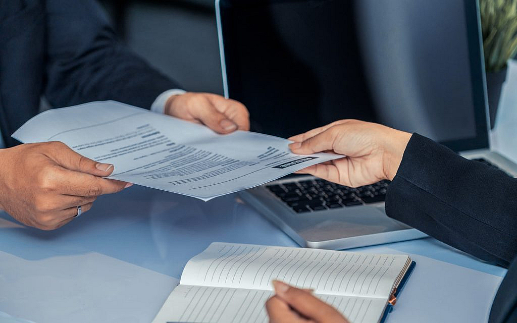 10 Steps to Transfer Property Ownership in Dubai 2026